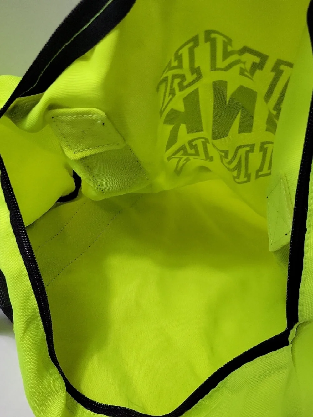 PINK Victoria's Secret Neon Yellow Duffel Bag with Black Straps - Picture 6 of 7
